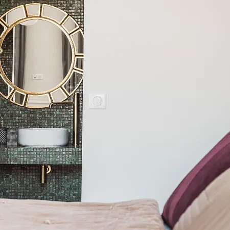 Chateau Laffitte Carcasset Bed and breakfast 4*